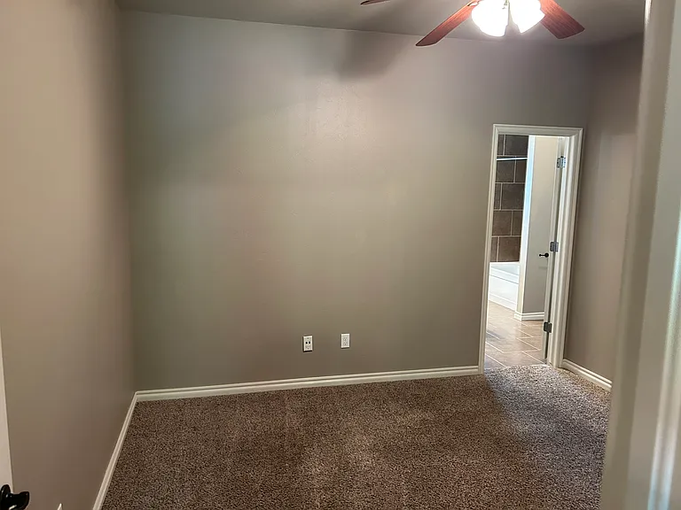 12011 Jadesdale Cir — Photo 27