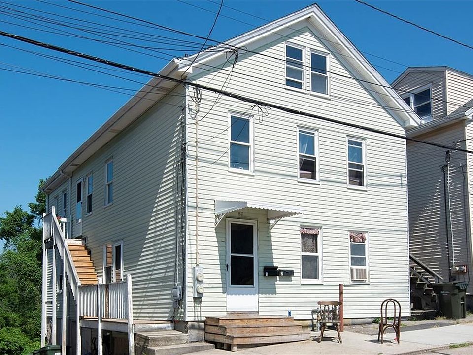 2nd image of 67 Pierce St