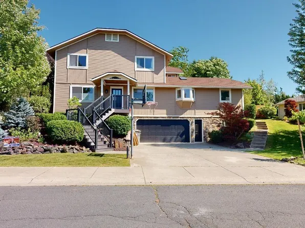 645 SE Meadow Vale Dr, Pullman, WA 99163