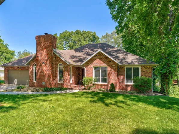 2157 E Cherryvale Street, Springfield, MO 65804