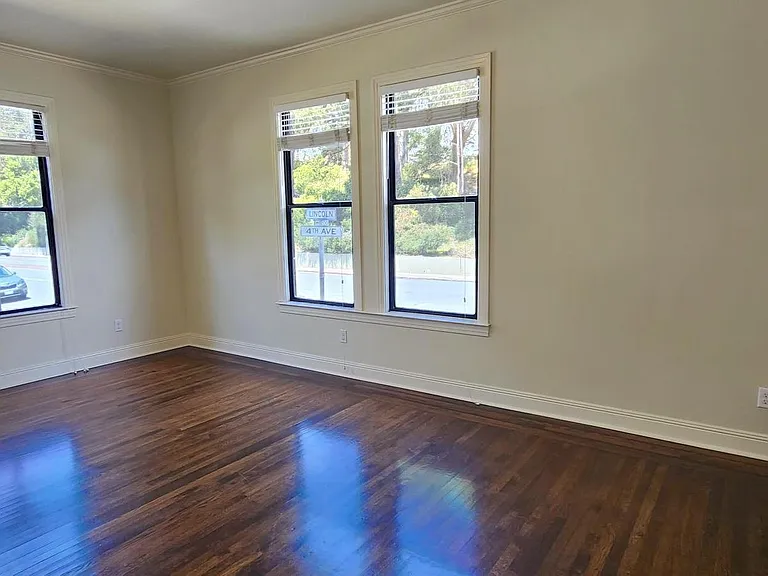251 255 Lincoln Way 1206 #1212 — Photo 2