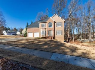 5326 Evian Xing NW, Kennesaw, GA 30152
