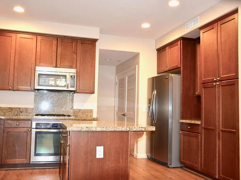 632 True Wind Way #606 — Photo 6
