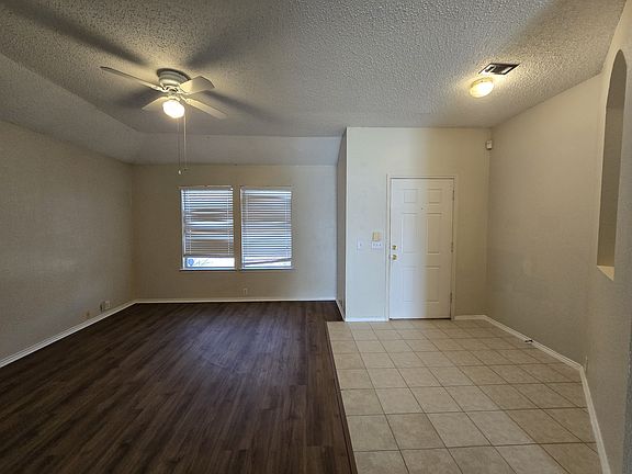 5th image of 1400 Kilkenny Dr