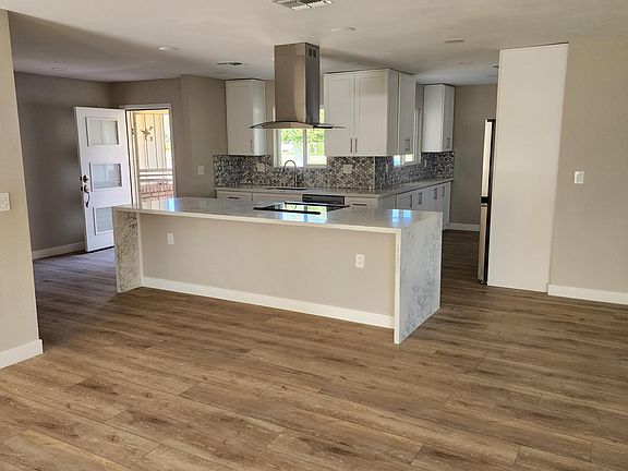 5th image of 10923 W PEORIA Avenue