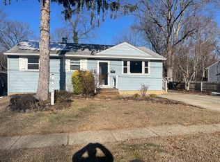 803 Aston Martin Dr, Lindenwold, NJ 08021