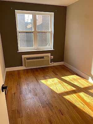 5th image of 516 W 162nd St #2B
