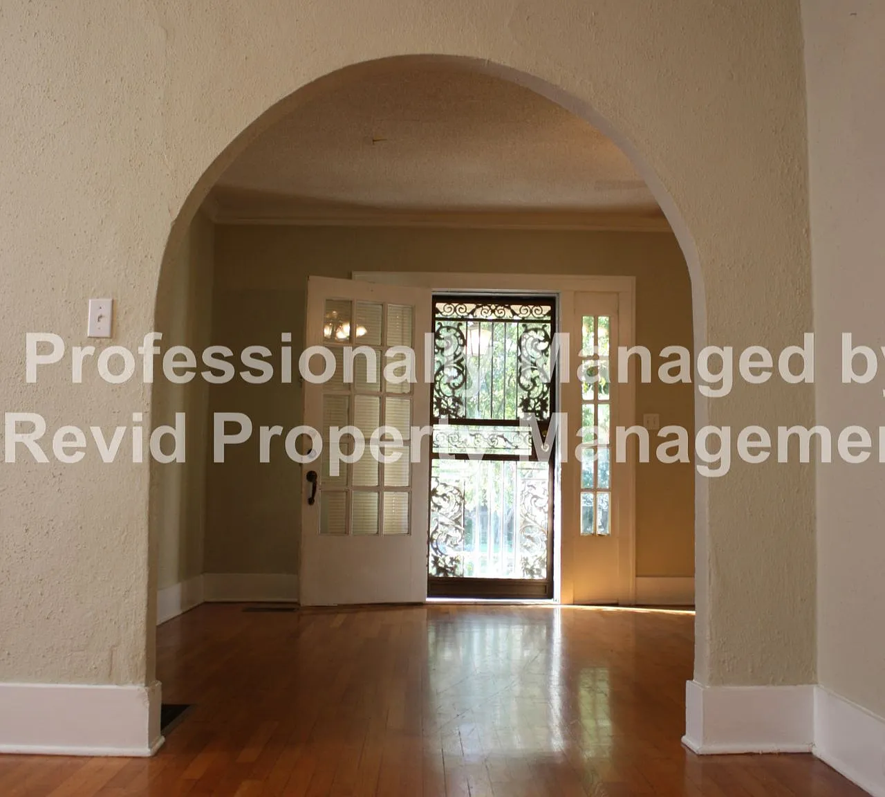 Quaint 1 Bed/1 Bath Apartment — Photo 1