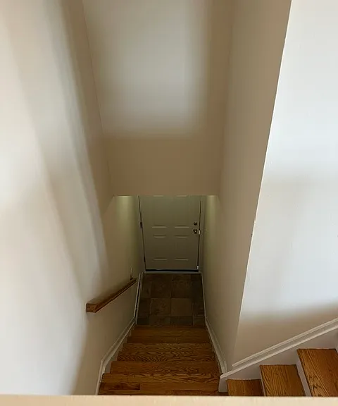 457 Monroe Blvd #2 — Photo 6
