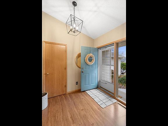 3rd image of 18913 Englewood Way