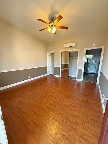 276 S Sierra Madre Blvd #18 Photo 1