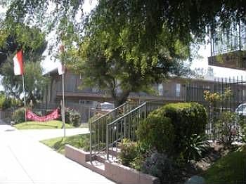 5th image of 6721 Riverton Ave APT 1