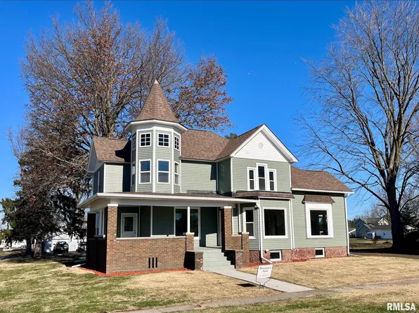 115 W C St, Alpha, IL 61413