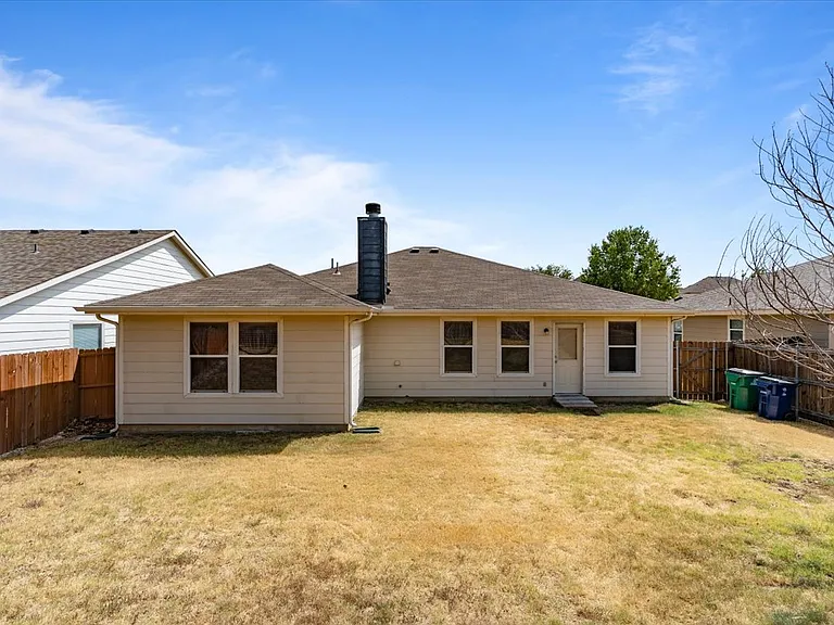 9812 George Washington Dr — Photo 25