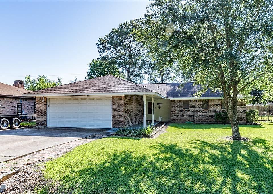 1st image of 407 Sharondoah Dr