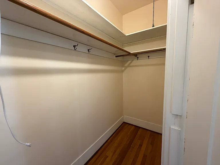 2726 Dwight Way — Photo 17