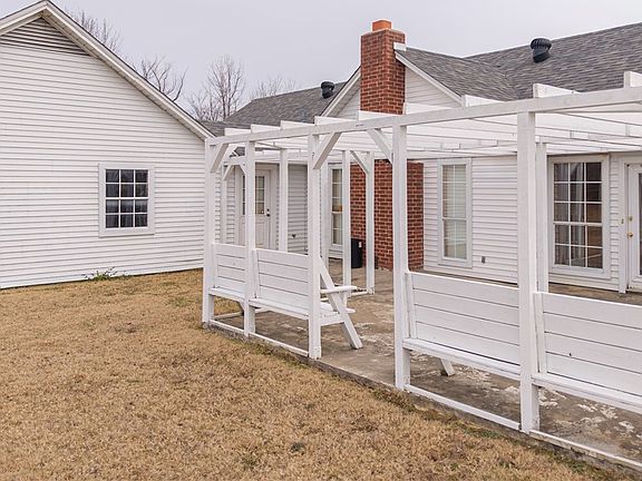 3rd image of 5211 Old Forest Grove Rd