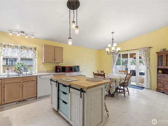 4th image of 9816 Ramsay Dr SE