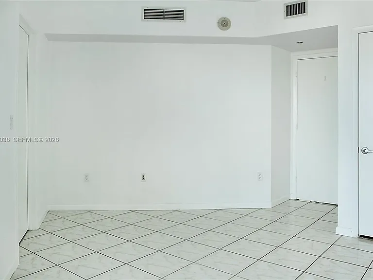 350 S Miami Ave #2713 — Photo 13
