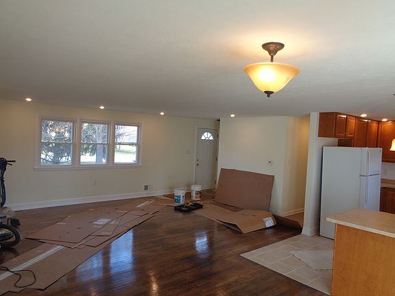 2nd image of 25 Tylerton Way