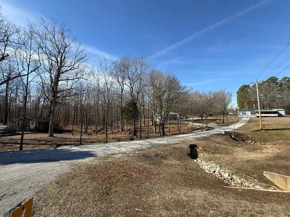 637 Highway 63, Williford, AR 72482