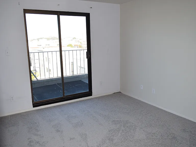 278A 24th Ave — Photo 3
