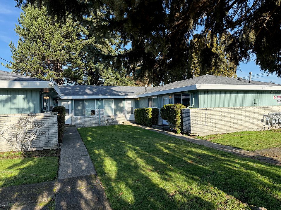 1st image of 445 10th Ave SE #451