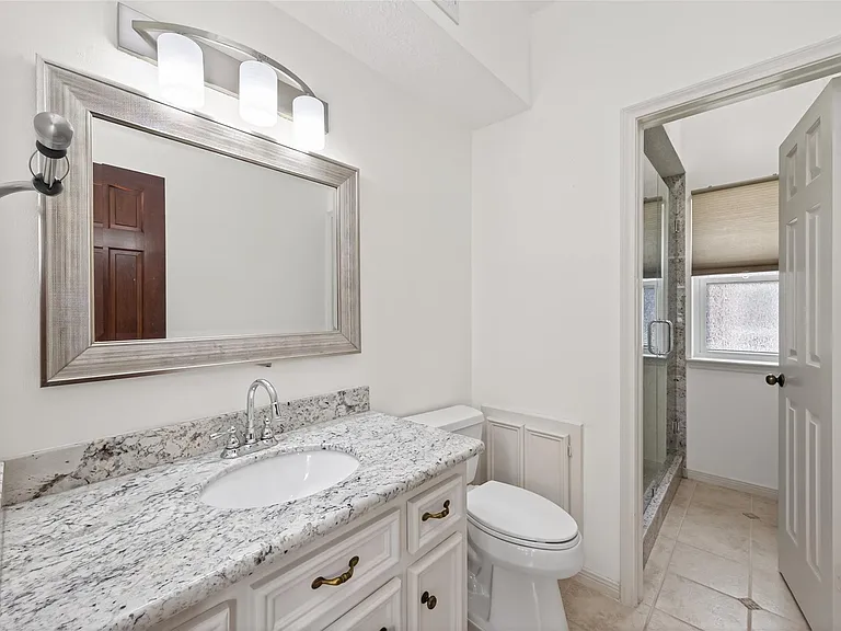 15106 Dawnbrook Dr — Photo 35