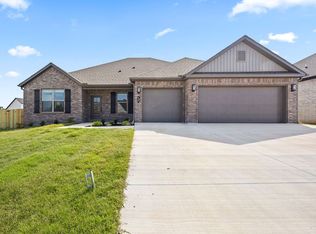 4835 Cowboy St, Springdale, AR 72762