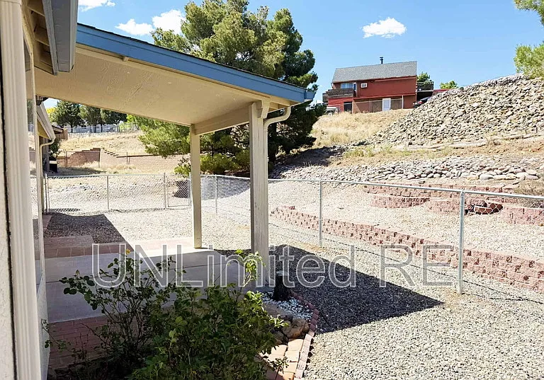 8960 E Volcano Dr — Photo 23