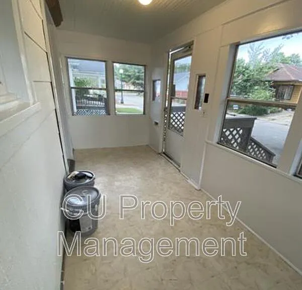 508 N Fair St — Photo 8