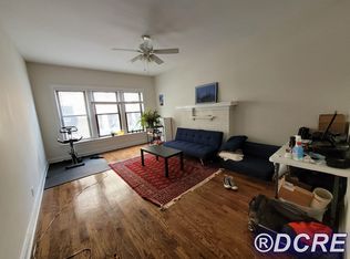 1149 W Pratt Blvd APT 1W, Chicago, IL 60626