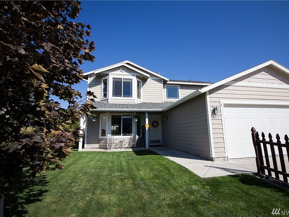 1st image of 2021 Dilley Ave