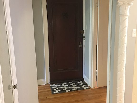 4th image of 1122 Washington Blvd APT 3A