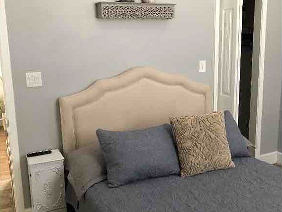 5th image of 2832 3rd St