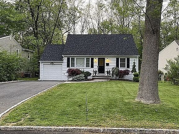 4th image of 61 Beechwood Rd