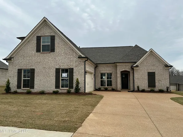 1776 Benton Dr, Hernando, MS 38632