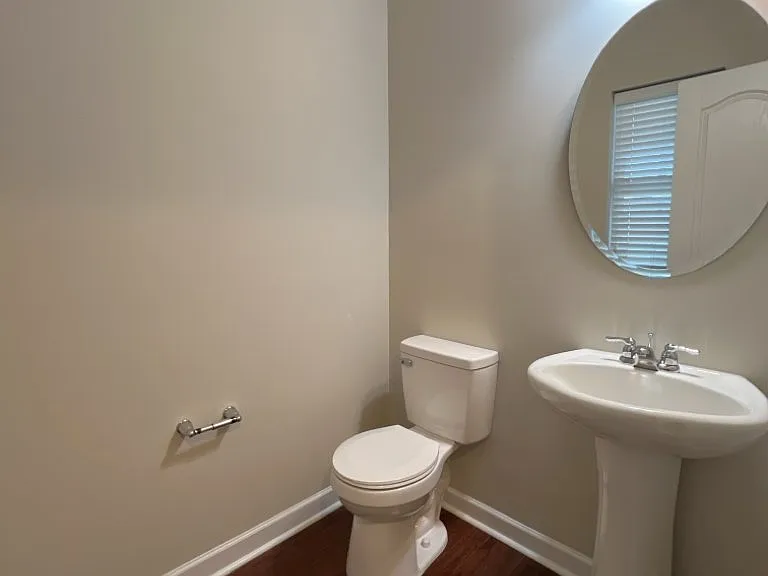 579 Crossland Dr — Photo 41