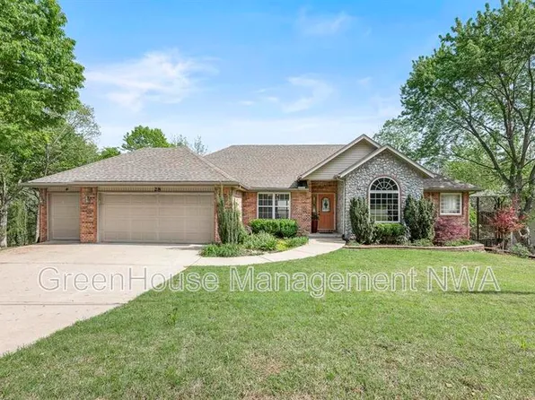 28 Latshaw Dr, Bella Vista, AR 72714
