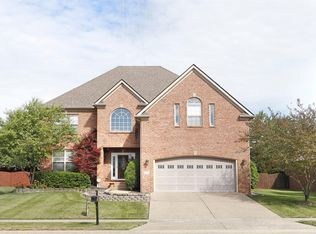 112 Blossom Park Dr, Georgetown, KY 40324