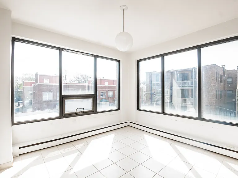 5229 S Greenwood Ave #3 — Photo 11
