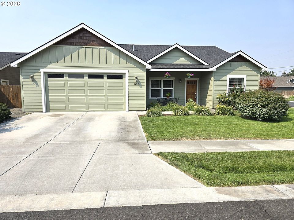 1st image of 1002 W Olive Ct