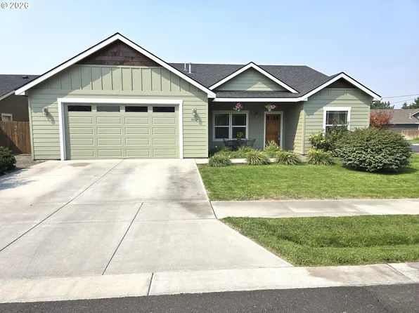 1002 W Olive Ct, Hermiston, OR 97838