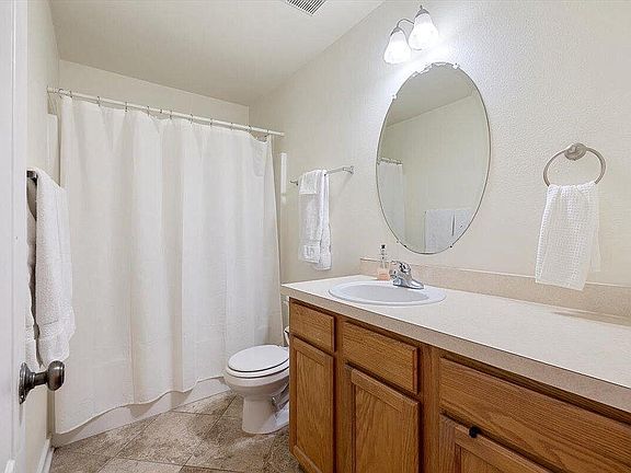 2nd image of 437 Twin Lakes Ln