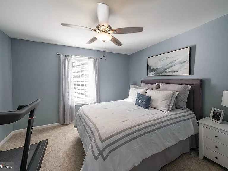 2640 Grandview Blvd — Photo 52