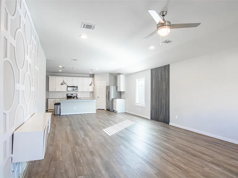 7226 Telford Hollow Trl — Photo 21