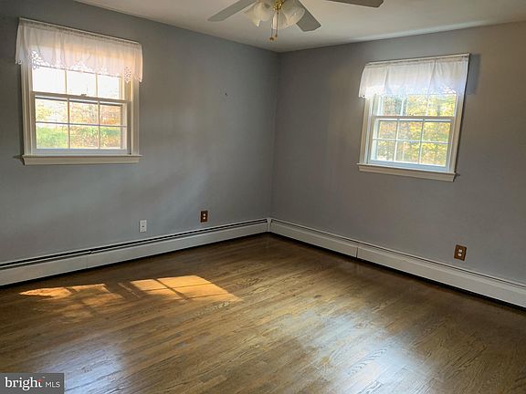 5th image of 6060 Hannon Dr