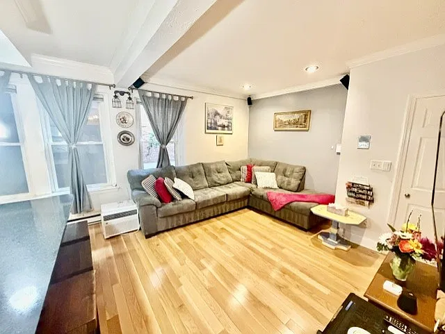 1 bed, 478 sqft, $2,700 — Photo 3