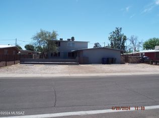 3920 E Kleindale Rd, Tucson, AZ 85712