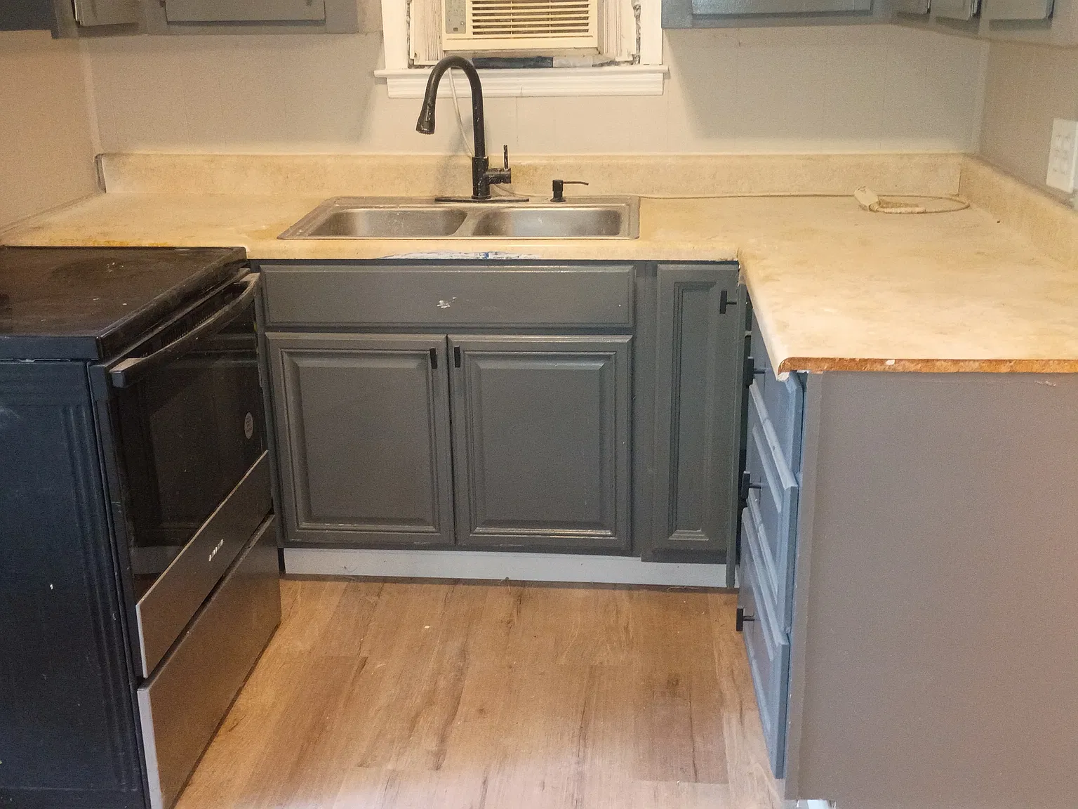 3 bed, 1132 sqft, $1,150 — Photo 3